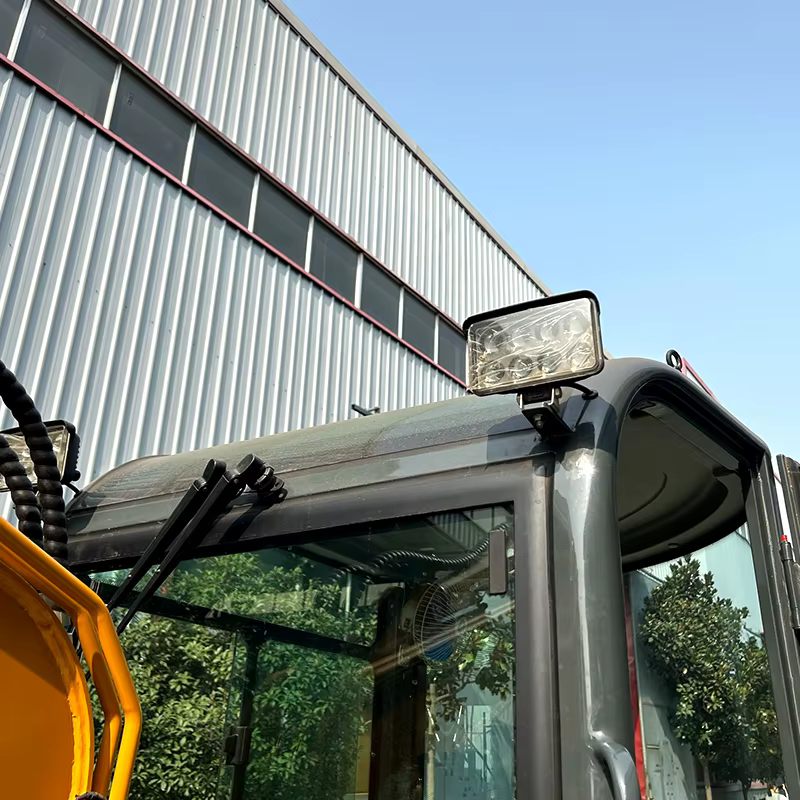 Maßgeschneiderter Vollhydraulischer Minibagger – Hochkonfiguriert & Effizient für Bauarbeiten – Bild 4
